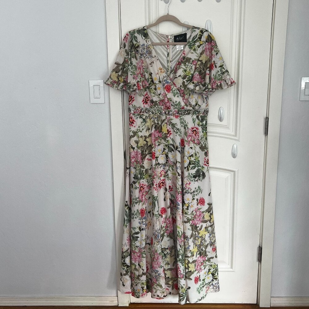 Mac Duggal Floral Print Flutter Sleeve Gown